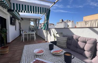 Ático De Lujo 140m2 con Terraza en el Centro, junto a la playa, restaurantes y chiringuitos en Punta Umbría - 10 Personas - Foto 5