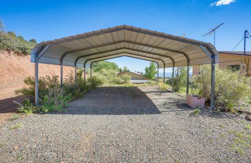 Sunroom and Sauna! Mtn-View Prescott Valley Home - Foto 32