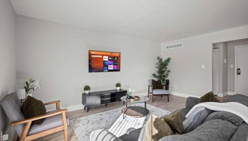 Stylish & Modern Unit Prime Location & Comfort - Foto 2