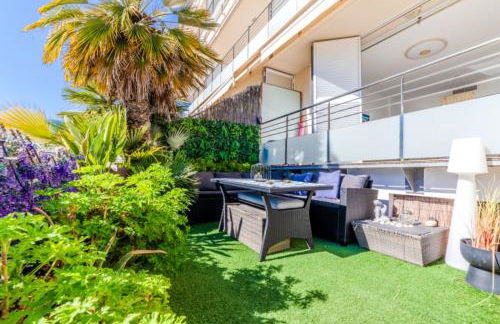 Frente a mar salida directa playa solo 30M agua - Foto 26