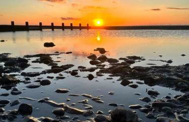 Beautiful Holiday Home 3 Bed Caravan by The Beach, Free Wifi, Games Console, TVs & DVD's, Passes Not Included - Foto 49