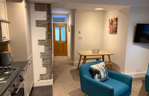 8 Crickhowell Cottages, Standard St, Central Crickhowell - Photo 5