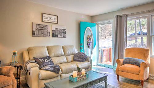 Lakefront Gem with Screened Porch and Game Room! - Foto 4