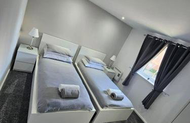 Cosy Panoramic Sea Views with North Dock Balcony - Foto 26