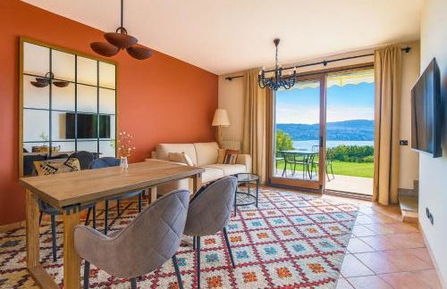 Lake view, Pool, near beach, Pinball, Darts Arcade - Photo 3