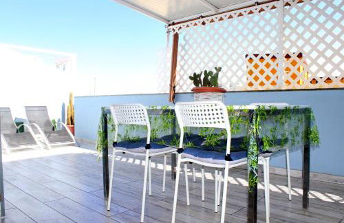 Cactus Home Penthouse - Photo 9