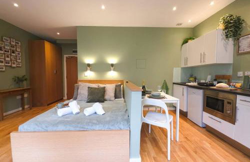 Stylish Studio by Kensington Olympia, fast Wi-Fi - Foto 11
