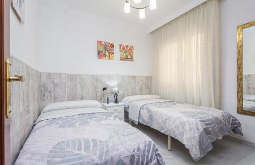 Apartamento Alaska 800 m de la Playa Parking Privado - Photo 14