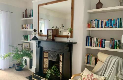 A unique and spacious river front property - Foto 21