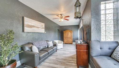 Updated New Kensington Home with Deck 22 Mi to PGH! - Foto 1