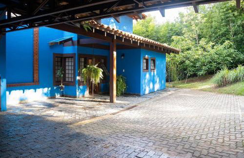 Casa espaçosa com piscina ampla e churrasqueira perto de São Paulo - Foto 62