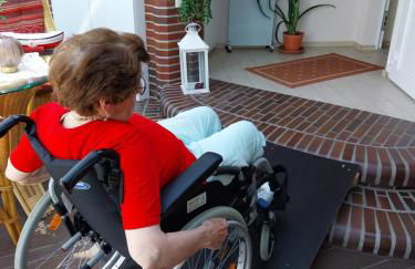 Rollstuhlgerechte 80m² grosse Ferienwohnung in Ostfriesland - Photo 18