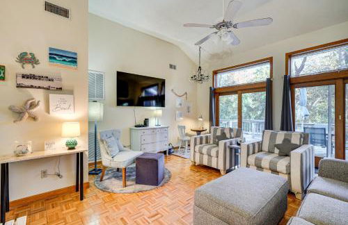 1 Mi to Beach Access Southern Shores Gem with Deck - Foto 7