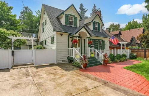 1930s Queen Anne Historic Downtown Retreat - Foto 32