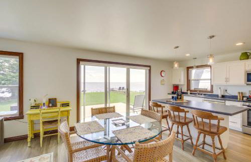 La Petit Maison - Lakefront Oshkosh Home! - Foto 1