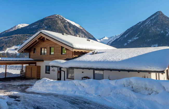 Chalet in Neukirchen by Wildkogel Ski Slopes - Photo 24