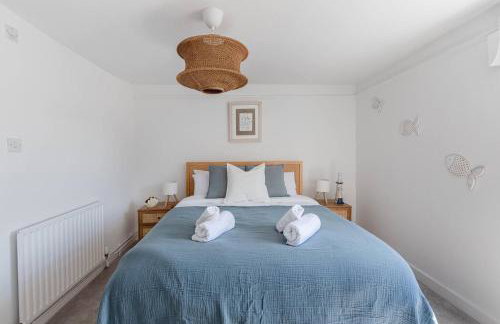 Prime Location - Southwold Gem - Sleeps 8 - Whole Cottage - Photo 37