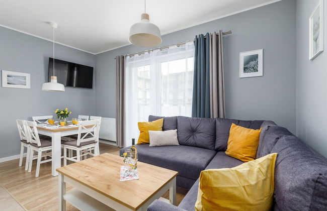 Sunset Resort Apartments by Renters - Photo 46