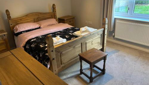 Beautiful 2 bedroom flat - Photo 3