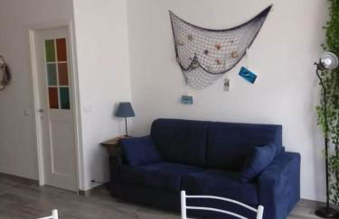 WELCOME RIVIERA - FIOCCO DI MARE elegante e moderno appartamento completamente rinnovato situato in una zona tranquilla -toll parking at 15 euro per day to be booked in advance -subject to availability - Foto 14