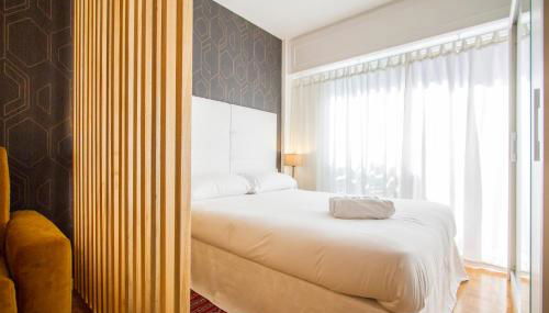 Puerta de Atocha - Acogedor estudio para 4 con piscina - Photo 5, towels