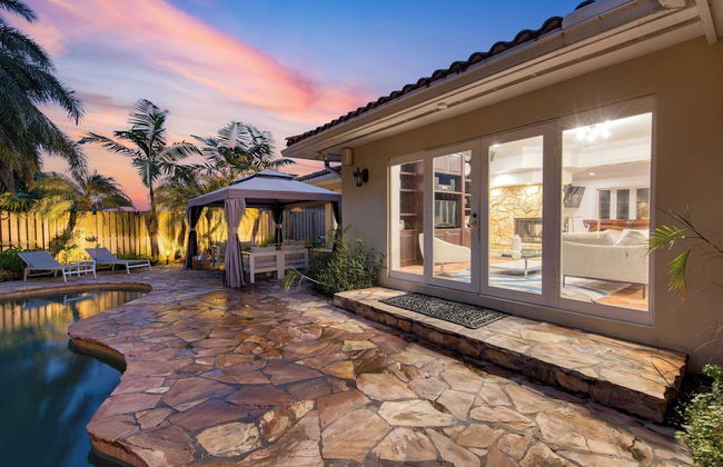 Coral Ridge Getaway by Avantstay Pool, Hot Tub, Billiards + 5mins to Beach! - Foto 44