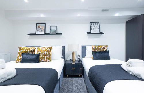 Sunrise Haven Sleeps 7 with Parking - Foto 9