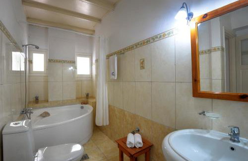 Valentino Corfu - Photo 74