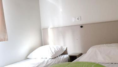 Bungalow charmant à Saint-Jean-du-Gard avec piscine partagée - Foto 4