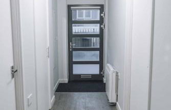 Luxury 2 Bedroom Apartment near Stratford Station for Corporate and Group Stays - Foto 51