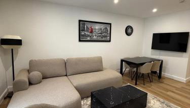 Luxury Sovereign House - Foto 2