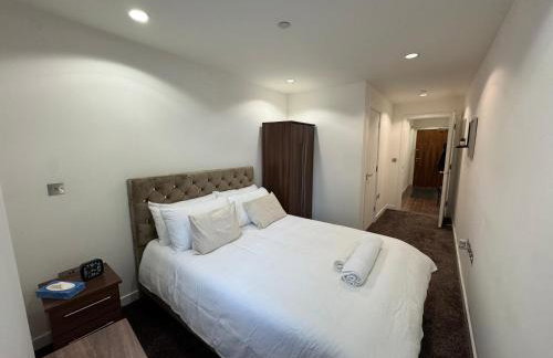 MediaCityUK - 2 Bedroom Modern Apartment - Foto 7