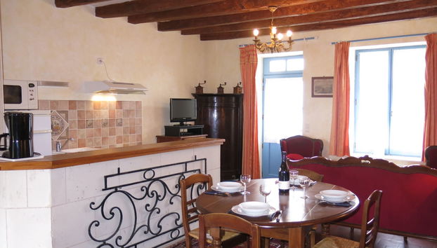 Kitchen / Dining Room