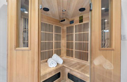 Dewey Mountain Getaway 3BR Home with Hot Tub, Gym and Sauna - Foto 16