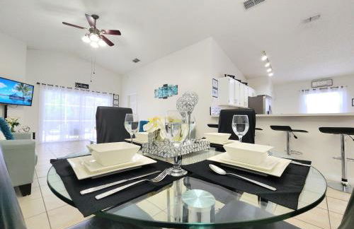 Home Close to Disney Parks/Amazing Private Pool - Photo 25