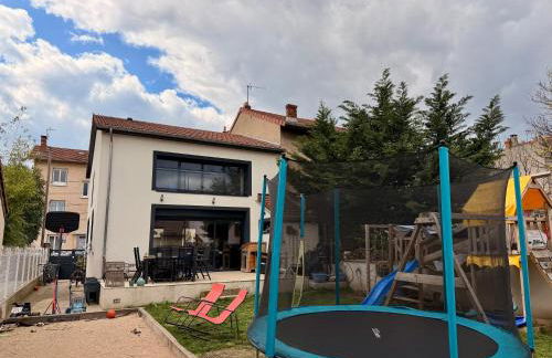 Agréable maison rénovée, en ville et au calme ! - Foto 3