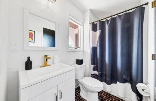 Mediterranean villa hot tub fire place•fire pit - Foto 7