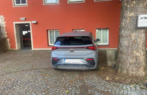 Stay COZY - TOP LAGE - Kingsize Betten - Parkplatz - Balkon - Netflix - Foto 11