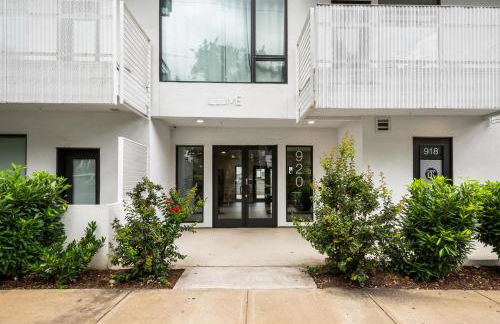 King Bed,Pet Friendly,Steps To Broadway,Park Free - Foto 22