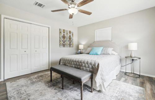 Spacious San Antonio Retreat with Private Patio! - Foto 12