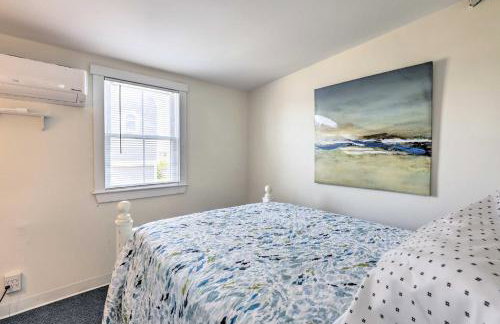 Plum Island Retreat about 1-Block Walk to Beach! - Foto 29