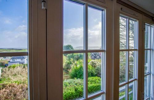 Bayview 2 - 2 Bedroom Apartment - Penally - Photo 7