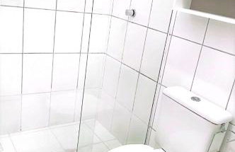 Apartamento com 2 quartos mobiliado, em ótima localização ao lado do shopping e perto de transportes públicos e perto de praias - Foto 13