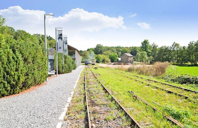 Charming Stay Near Forests - Photo 30