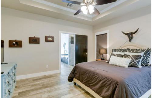 Centrally Located Stunning 3BR 2BA Near Downtown - Foto 50