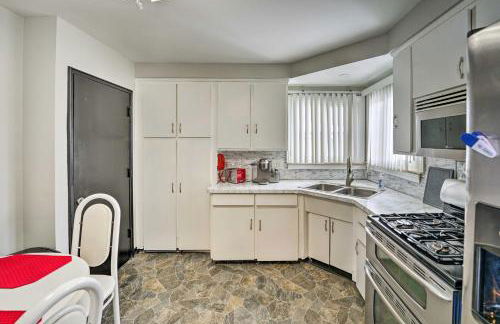 Westland Home with Yard about 20 Mi to Downtown Detroit! - Foto 11