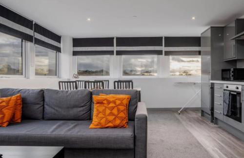 Two Bedroom by Brookland Stays Serviced Accommodation Short Lets Leeds with Free WiFi - Foto 2