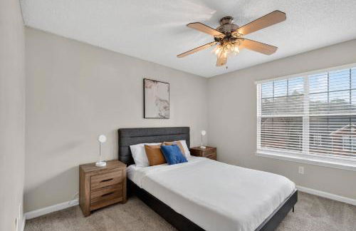 Comfy stay with patio and laundry near Atlanta - Foto 1