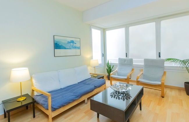 3 bedroom Apartment in Barcelona - Photo 6