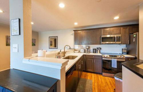 Great Location! Downtown WP with Hot Tub! Sleeps 6! - Foto 13